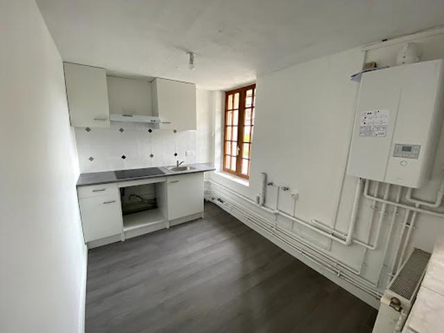 Location Maison 4 pièces 77 m2 Danizy