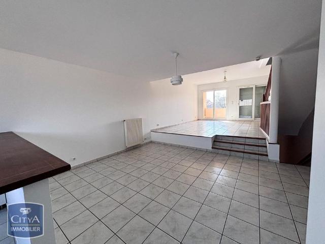 Location Maison 4 pièces 78m² VILLEFRANCHE SUR SAONE 69400