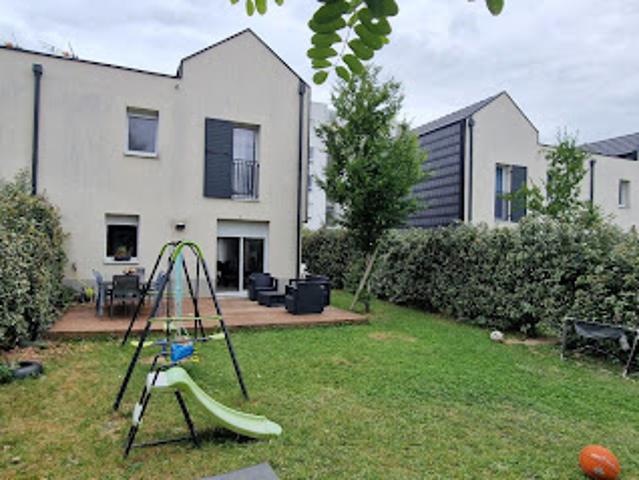 Location Maison 4 pièces 79 m2 Carrières sous Poissy