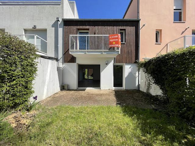 Location Maison 4 pièces 80 m2 Tours