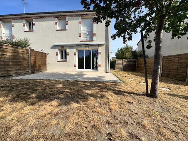 Location Maison 4 pièces 81 m2 Orleans