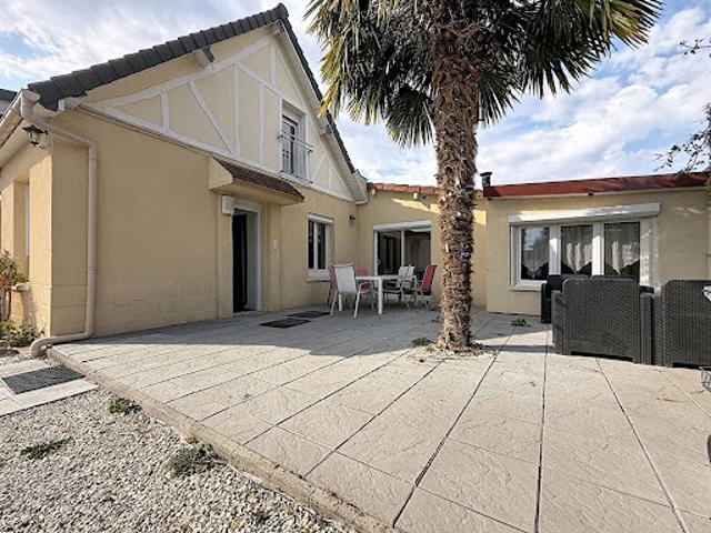 Location Maison 4 pièces 81 m2 Saint Aubin lès Elbeuf