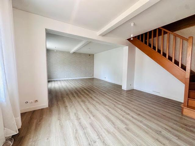 Location Maison 4 pièces 82 m2 Saint maur des fosses