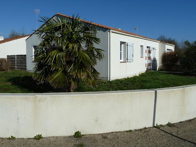 Location Maison 4 pièces 82 m2 Chateauneuf
