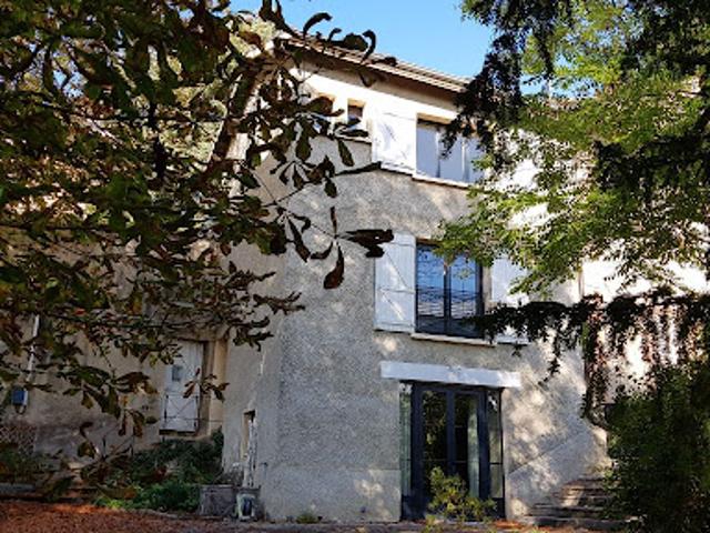 Location Maison 4 pièces 82 m2 Sainte Foy lès Lyon