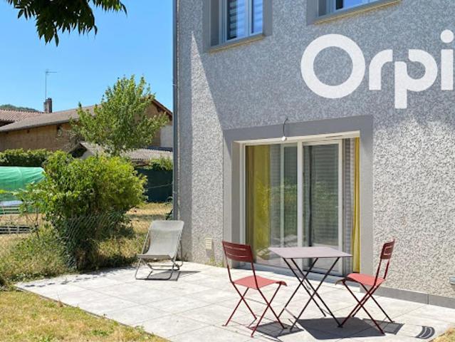 Location Maison 4 pièces 83.5 m2 Nivolas Vermelle
