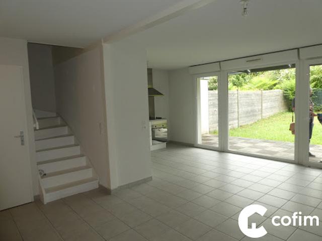 Location Maison 4 pièces 83.6 m2 Idron