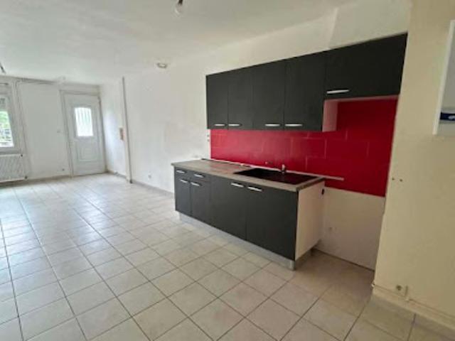 Location Maison 4 pièces 83 m2 Meusnes