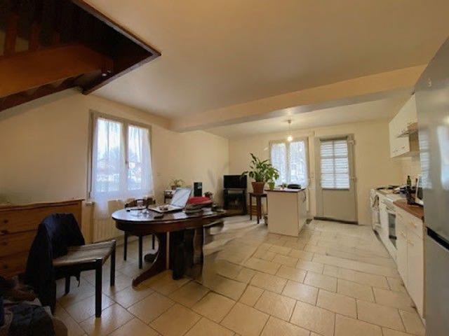 Location Maison 4 pièces 84 m2 Villiers en Lieu