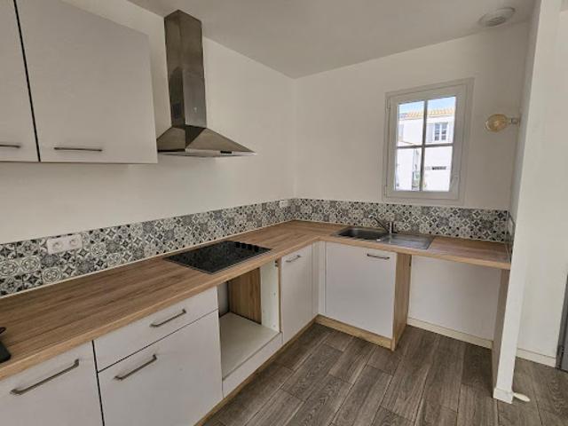 Location Maison 4 pièces 85.53 m2 Salles sur Mer