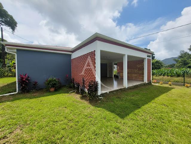 Location Maison 4 pièces 85.83 m2 Le morne rouge