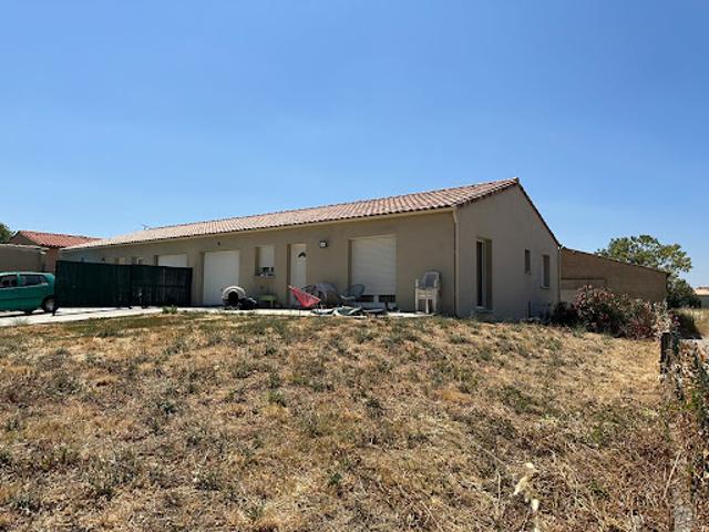 Location Maison 4 pièces 85 m2 Villegly
