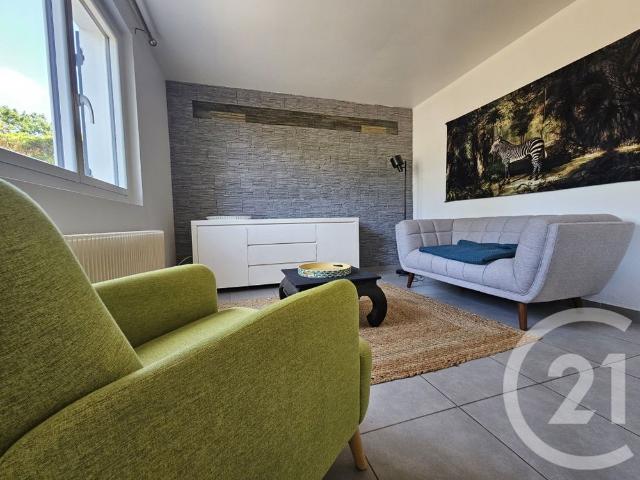 Location Maison 4 pièces 85m² ARES 33740