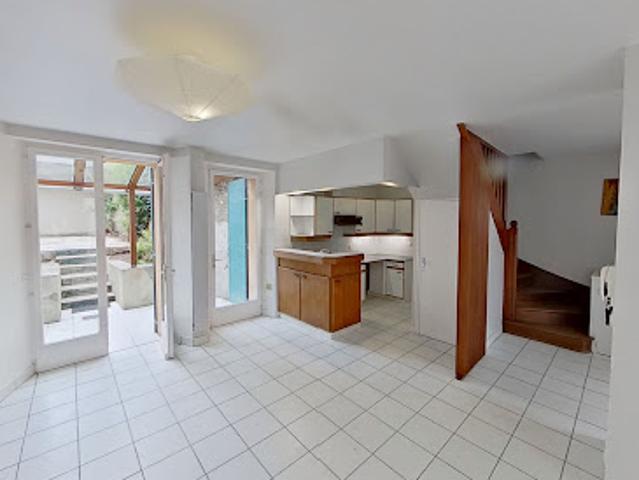 Location Maison 4 pièces 86 m2 Viroflay