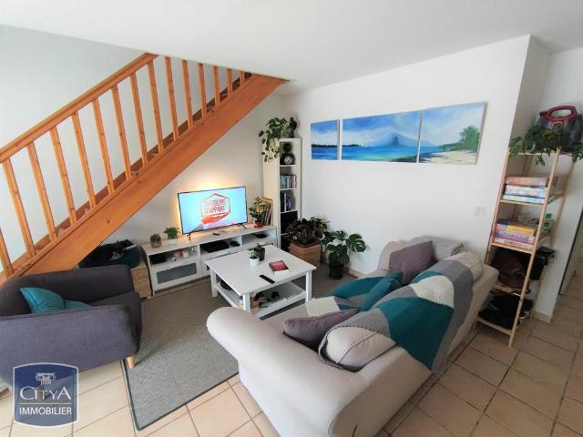 Location Maison 4 pièces 86m² MERCUES 46090