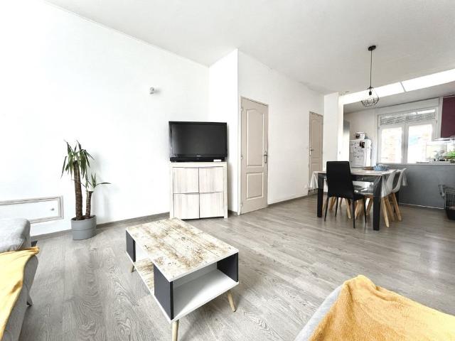 Location Maison 4 pièces 86m² ARMENTIERES 59280