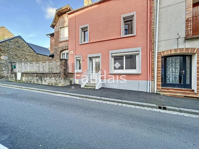Location Maison 4 pièces 87 m2 Saint lo