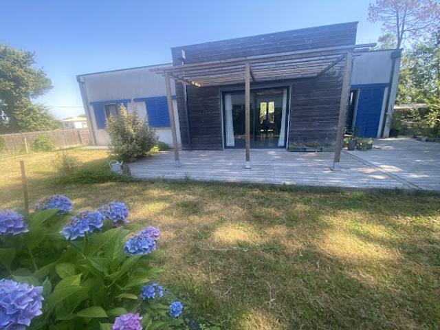 Location Maison 4 pièces 87 m2 Salleboeuf