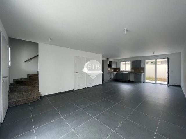 Location Maison 4 pièces 87m² LA VILLE DU BOIS 91620