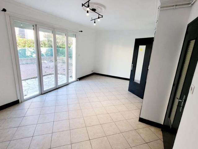 Location maison 4 pièces, 88.00m², Carcassonne