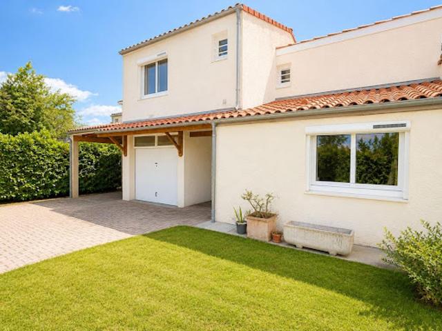 Location Maison 4 pièces 88 m2 Saint Jean