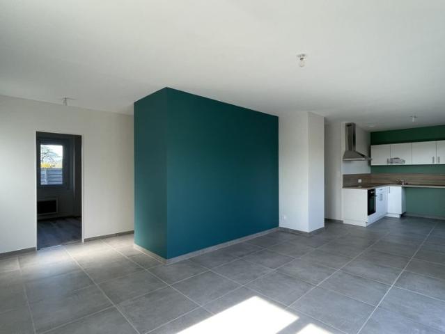 Location Maison 4 pièces 88m² AIFFRES 79230