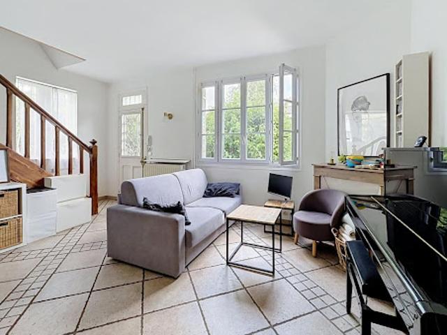 Location Maison 4 pièces 89.9 m2 Suresnes