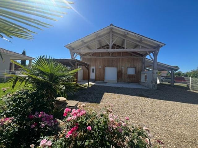 Location Maison 4 pièces 90 m2 Bourran