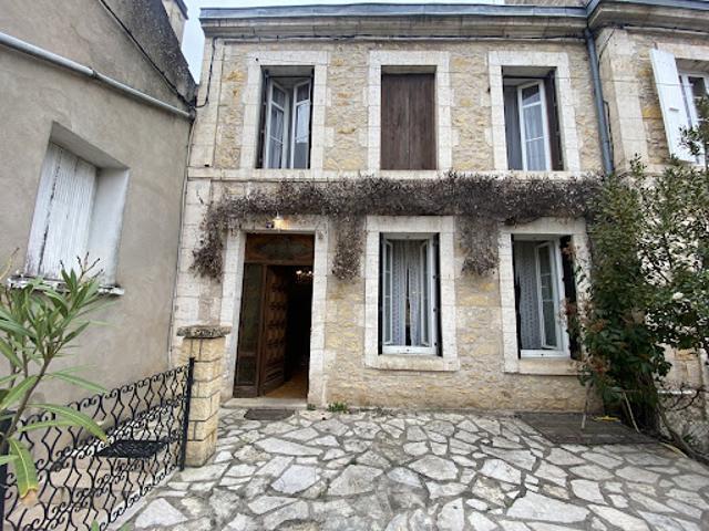 Location Maison 4 pièces 90 m2 Fumel