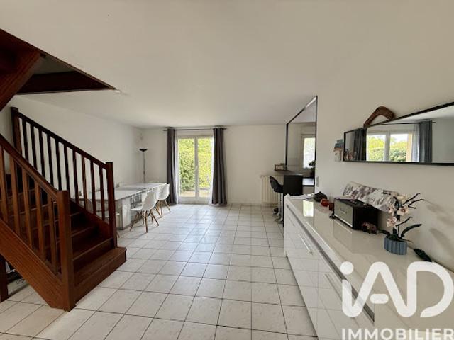 Location Maison 4 pièces 90 m2 Linas