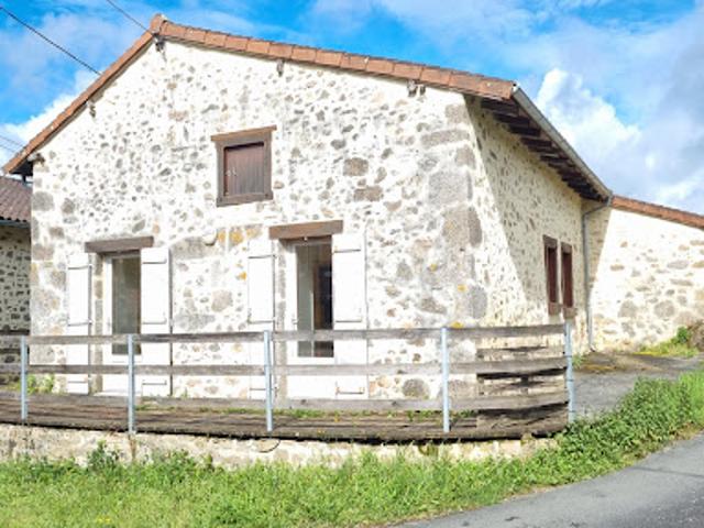 Location Maison 4 pièces 90 m2 Nontron