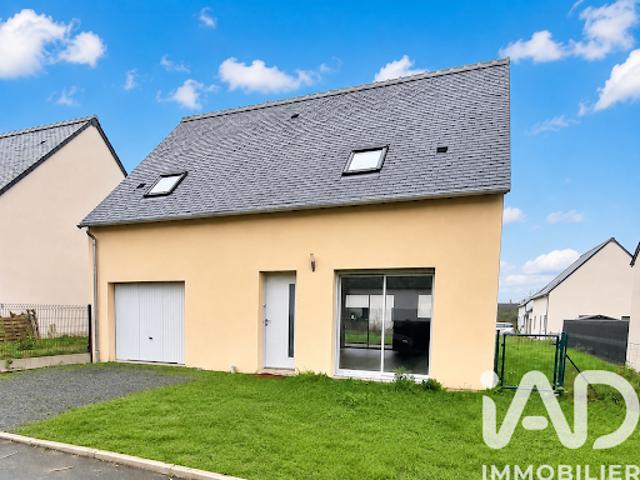 Location Maison 4 pièces 90 m2 Saché