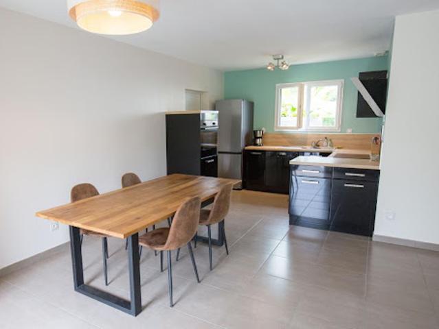 Location Maison 4 pièces 90 m2 Tosse