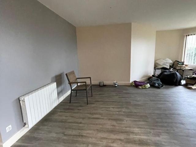 Location Maison 4 pièces 90m² ETOILE SUR RHONE 26800