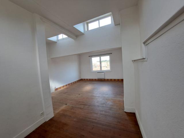 Maison 4 pièces Limoux 91.03m² 510€ à louer l'Adresse