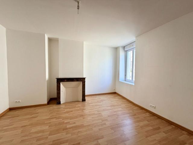 Location maison 4 pièces, 91.32m², Saint Georges sur Loire