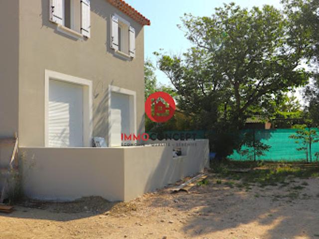 Location Maison 4 pièces 91.47 m2 Saint Laurent des Arbres