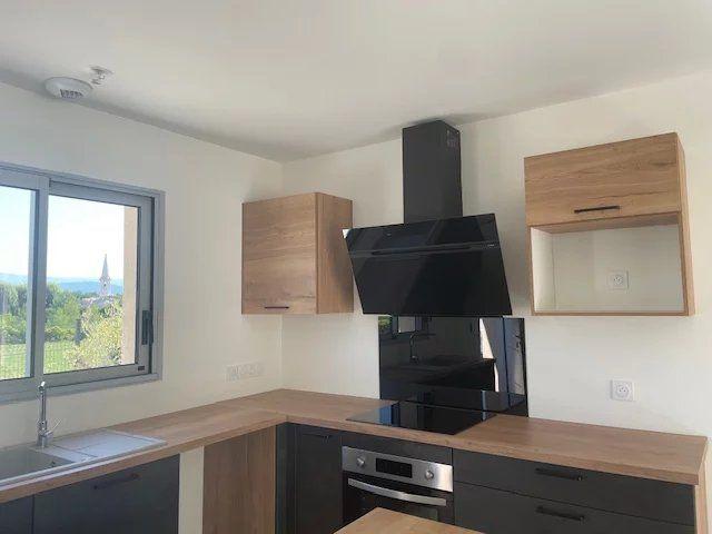 Location Maison 4 pièces 91m² ST DIDIER 84210