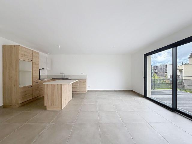 location maison 4 pièces, 92.80m², montreuil juigné