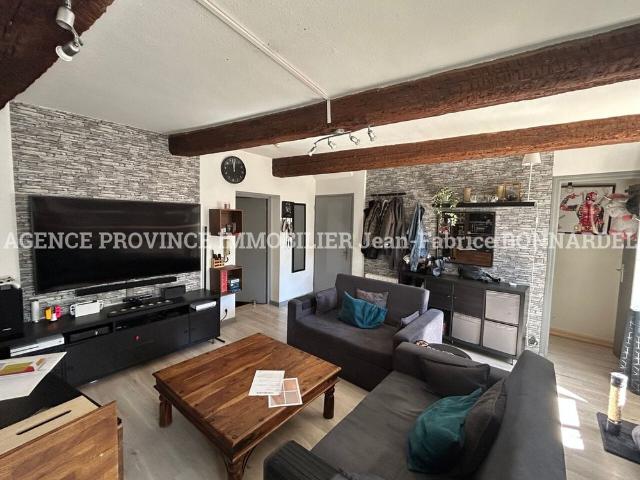 Location Maison 4 pièces 92m² VALREAS 84600