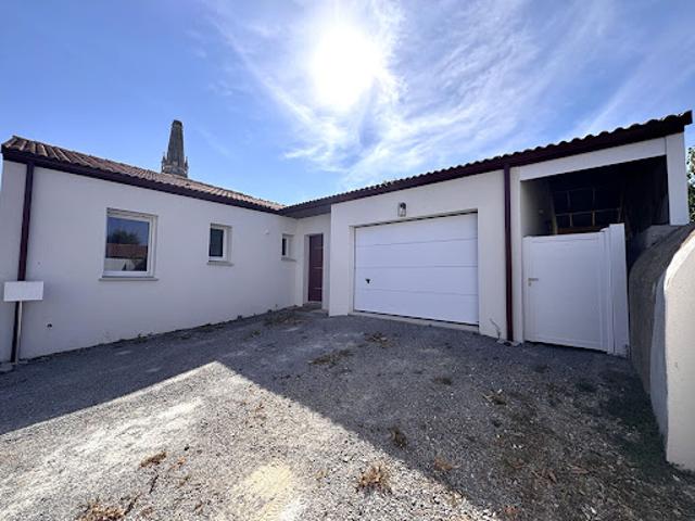 Location Maison 4 pièces 93.04 m2 Saint Hilaire de Chaléons
