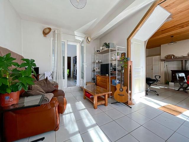 Location maison 4 pièces, 93.37m², La Magdelaine sur Tarn
