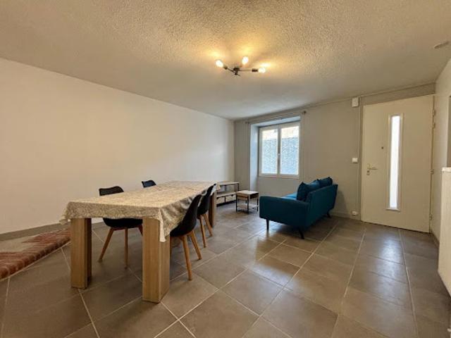 Location Maison 4 pièces 93 m2 Coulombiers