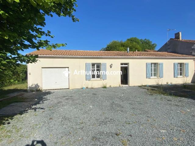 Location Maison 4 pièces 93 m2 à Bagnizeau