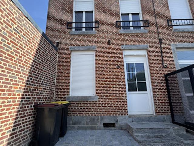 Location Maison 4 pièces 94.03 m2 Sains du Nord