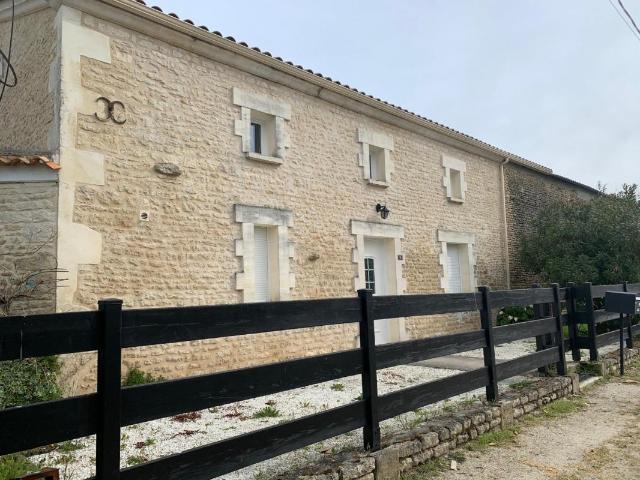 Location Maison 4 pièces 95m² ST CYBARDEAUX 16170