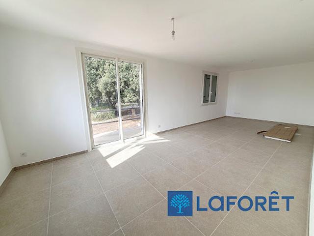 Location Maison 4 pièces 97.01 m2 La Valette du Var