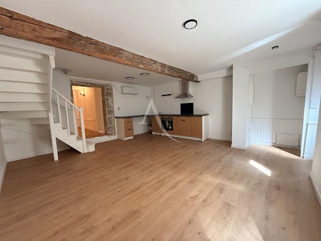 Location Maison 4 pièces 97.82 m2 Pezens