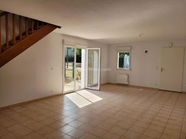 Location Maison 4 pièces 97 m2 à Pluvigner