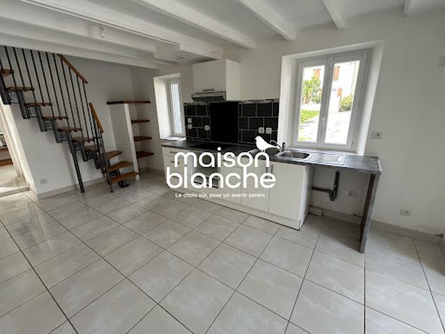 Location Maison 4 pièces 98.04 m2 La Devise
